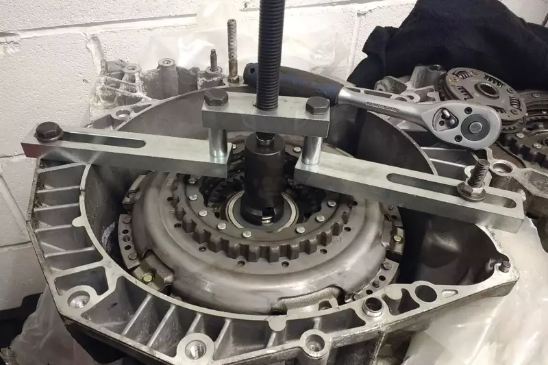Kuplungszerelő DCT/DSG dupla kuplunghoz - VAG, Kia, Hyundai, Renault