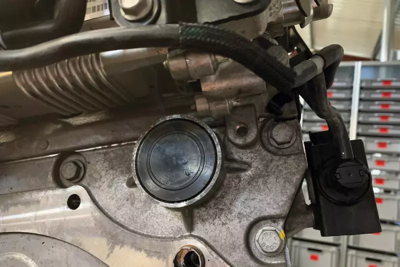Diesel üzemanyag pumpa lánckerék tartó készlet Opel/Vauxhall 1.6 CDTI