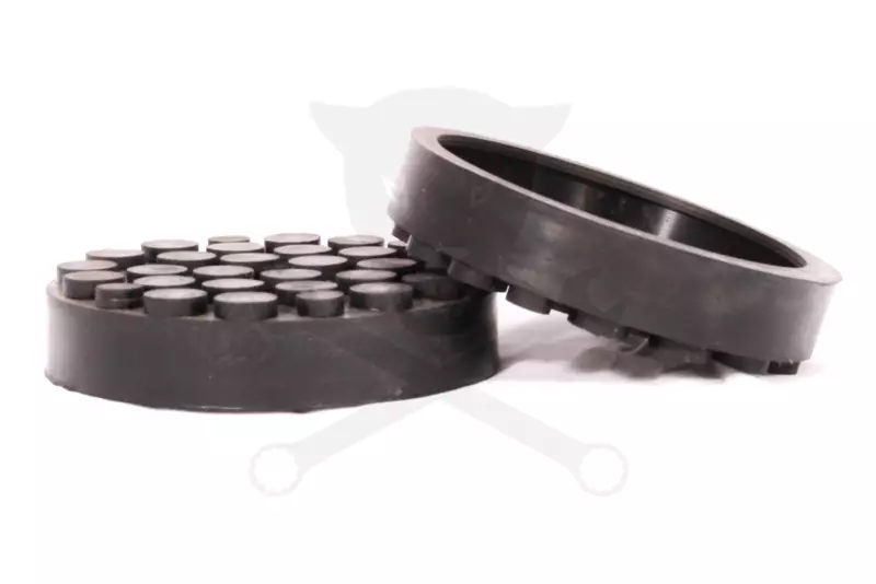 Gumipogácsa csápos emelőhöz 120/110 mm-es peremes pöttyös-lyukas