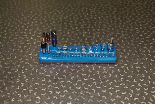 Mágneses tartó-rendező 34 db-os - bithegyekhez és adapterekhez