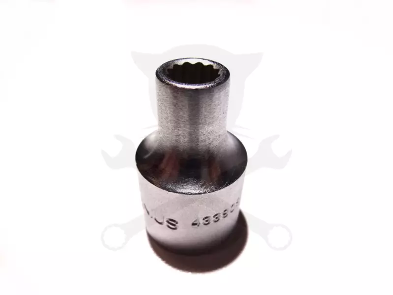 Dugókulcs - crowafej 1/2" 12 szög normál 08 mm Genius