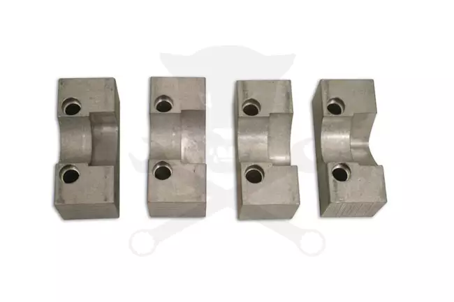 Vezérlésrögzítő készlet Alfa 2,5 V6 - 3,0 V6 - OEM 1 825 040 000 - Laser