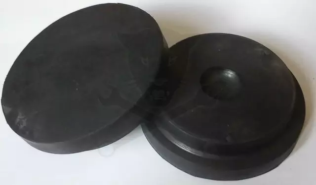 Gumipogácsa krokodil emelőhöz fekete 120/100 mm-es lépcsős sima