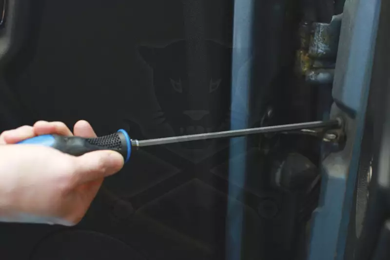 Csavarhúzó készlet extra hosszú 6 szögű Torx + 5 szögű furatos Torx 14:1