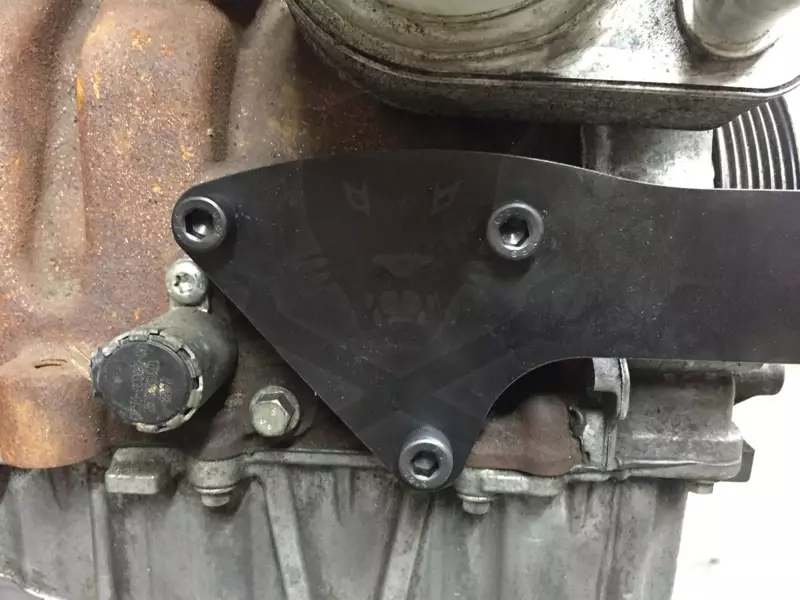 Főtengely szíjtárcsa ellentartó-rögzítő -FORD Nyomaték sokszor.Ecoboost(LAS-7318