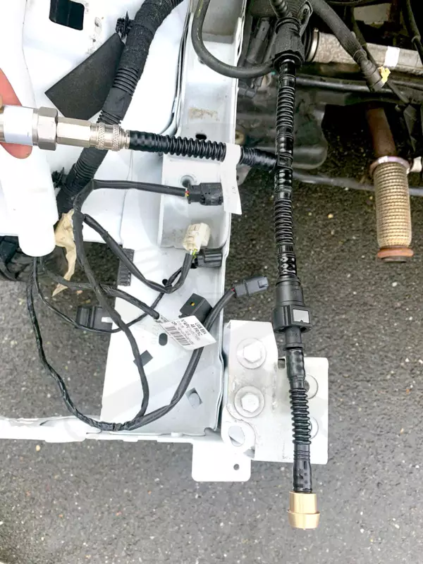 Nyomásteszter PressureDiag-hoz Adapter: Hűtőrendszer nyomásteszthez