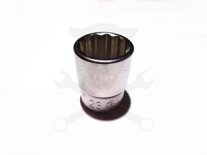 Dugókulcs - crowafej 1/2" 12 szög normál 23 mm Genius