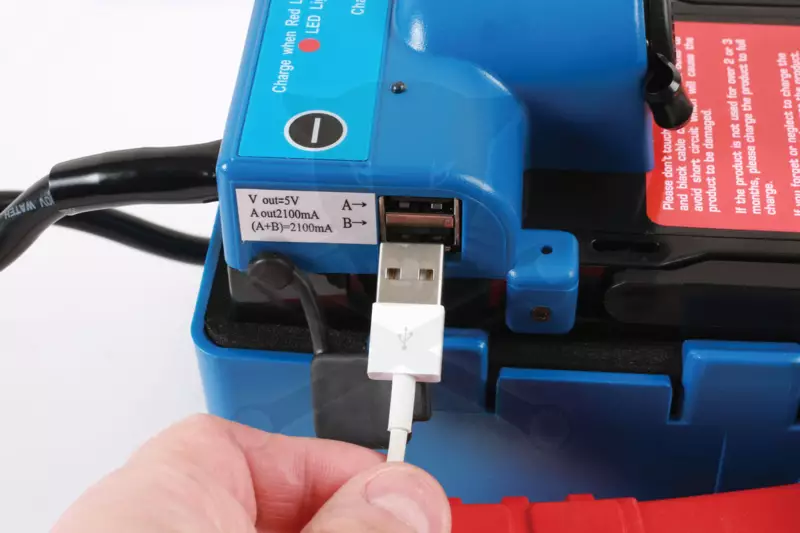 Akkumulátor bikázó-indító (starter) 12 V -1200A -14Ah -Laser Tools