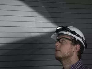 Szerelőlámpa - Fejlámpa LED 10 SMD ledes - akkus - Szenzoros PROFI