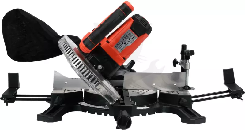 Gérvágó 1500W 185 mm - Yato