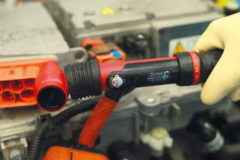 Nyomatékkulcs 5-25 Nm 3/8" - 1000 V Szigetelt profi - Laser