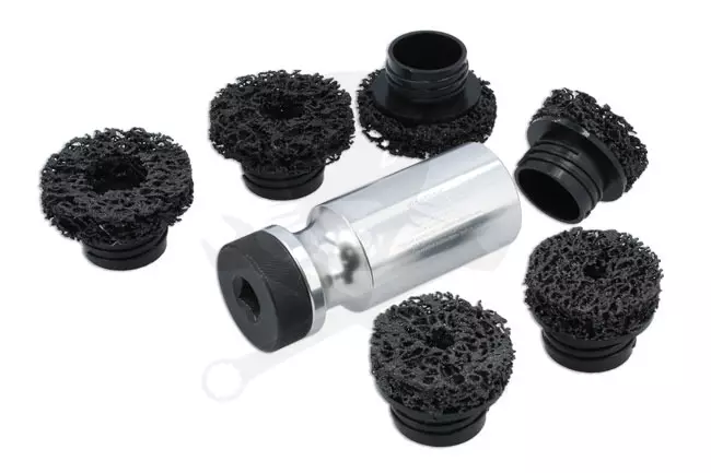 Kerékagy tisztító készlet - tőcsavar tövében - 1/2" - 7 db-os készlet