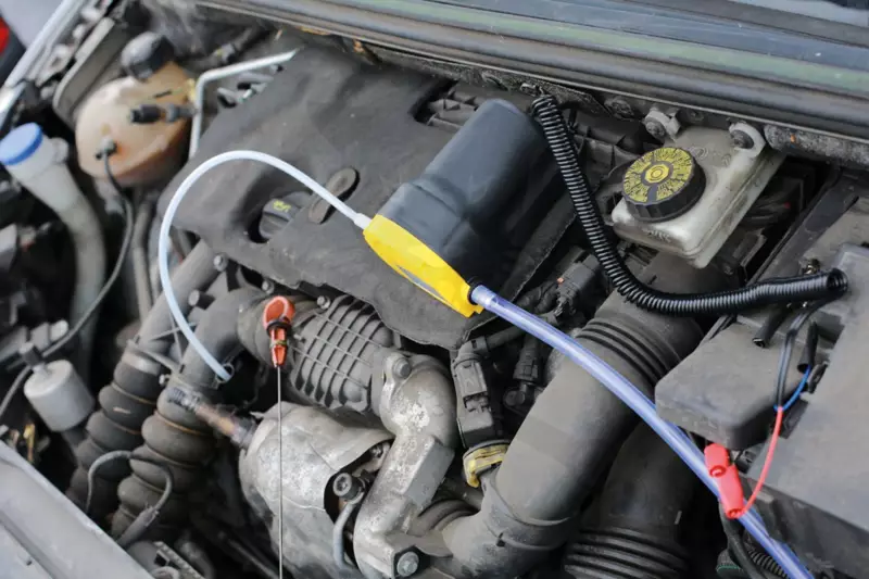 Folyadékszivattyú elektromos - 12V 60W - Laser