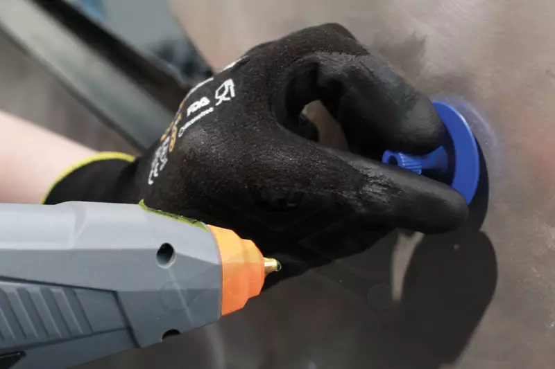 Ragasztópisztoly, akkus 18 V Li-Ion - 220°C - Connect