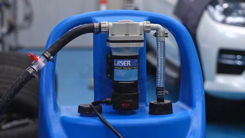 Mobil AdBlue töltő állomás -normal pisztollyal- 12V-os kivitel