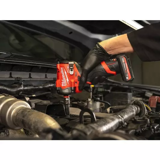 Ütvecsavarozó, akkus 12V 745 Nm 1/2" 2db 5Ah - Milwaukee (M12 FCIWF12G3-502X)