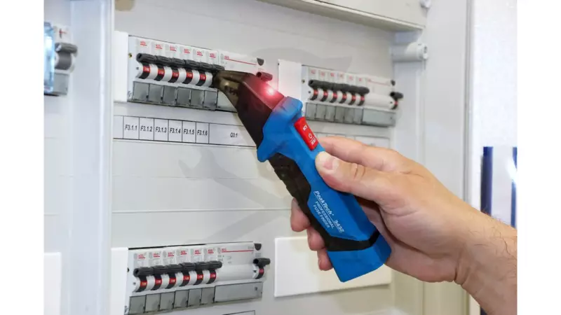 Feszültség teszter, biztosíték kereső és RCD teszter 30-250V -