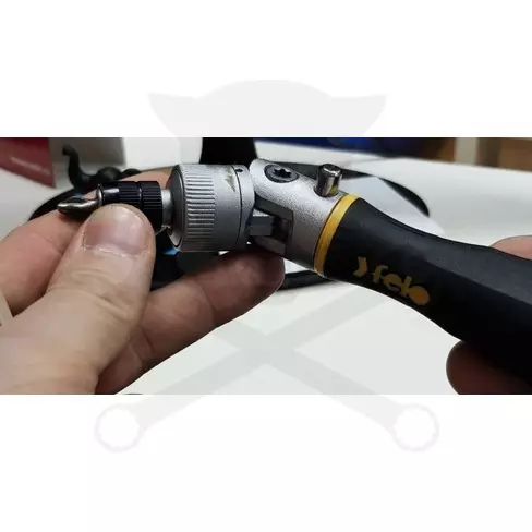 Bit tartó, racsnis 1/4", csuklós fej - Felo