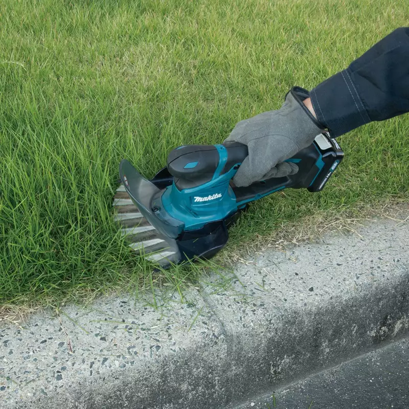 Fűszegélyvágó olló, 12V akku nélkül - kefementes - Makita