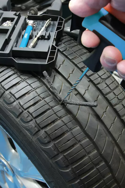 Gumiabroncs defekt javító készlet - Személy/Offroad/Mezőgazd.18 db-os