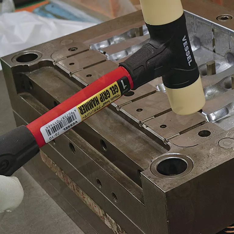 Kalapács műanyag cserélhető fejjel 430 g D=32 mm - GEL markolat - VESSEL(76-10)